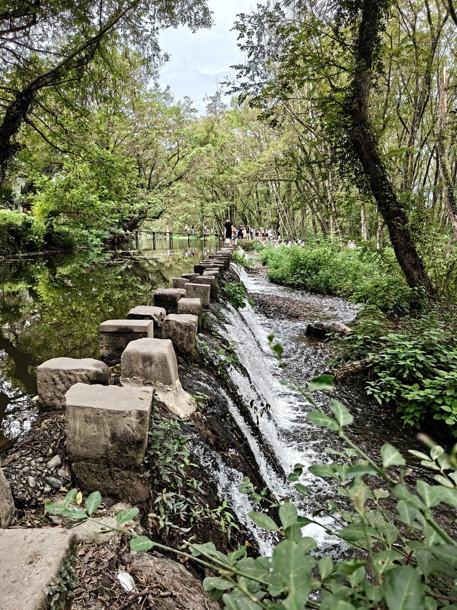 西溪南 · 石墩过水